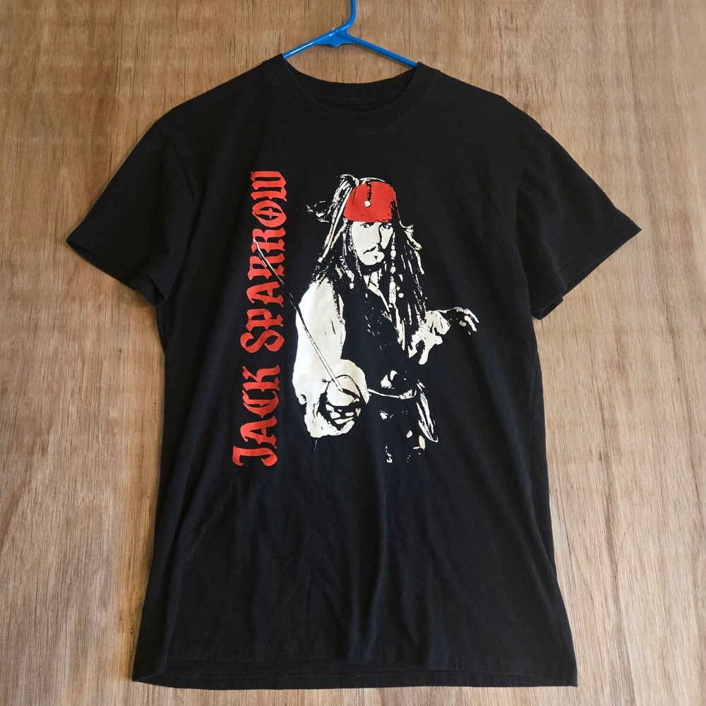Disney Pirates of the Caribbean Captain Jack Sparrow Graphic T Shirt Black M